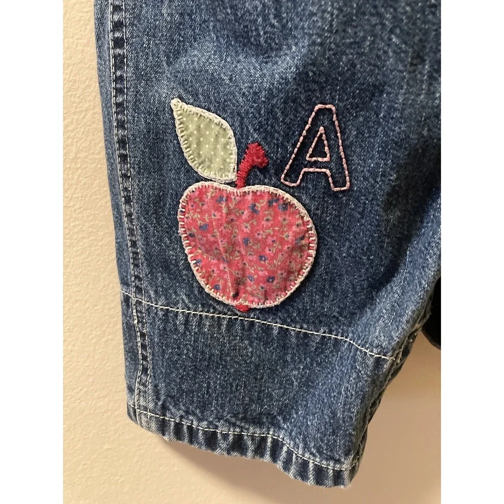 OshKosh Jeans Overalls Bibs SZ 12M Embroidered Bird‎ Cat Apple Pink Lined - Picture 2 of 8